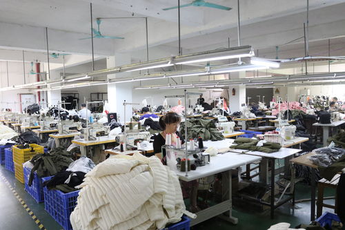 羽绒服加工厂家生产羽绒服100件和1000件分别是多久
